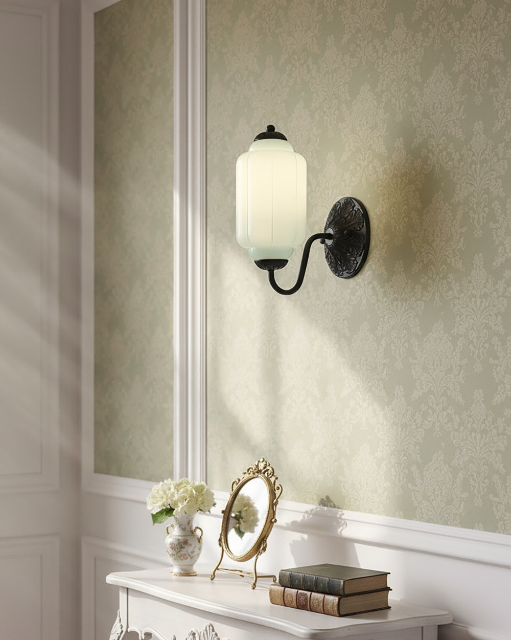 Eloise Glass Wall Lamp