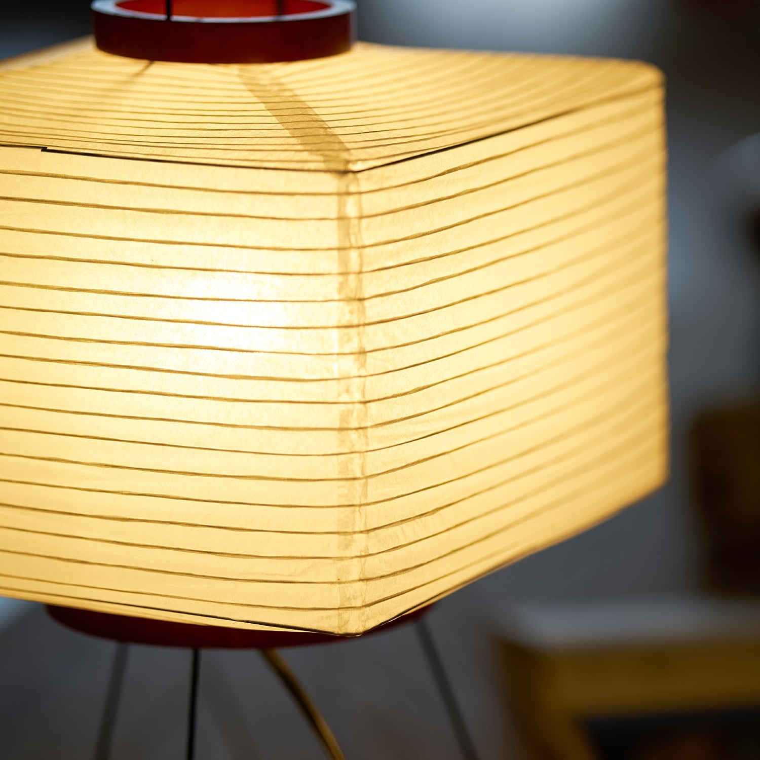 Akari 7A Table Lamp