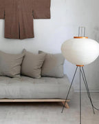 Akari 10A Floor Lamp