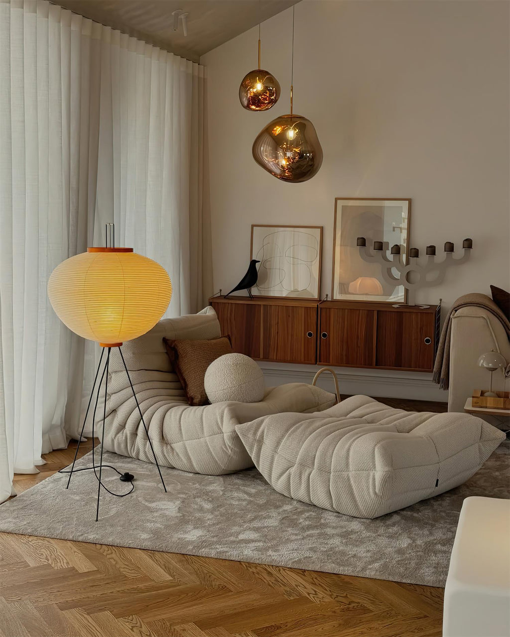 Akari 10A Floor Lamp