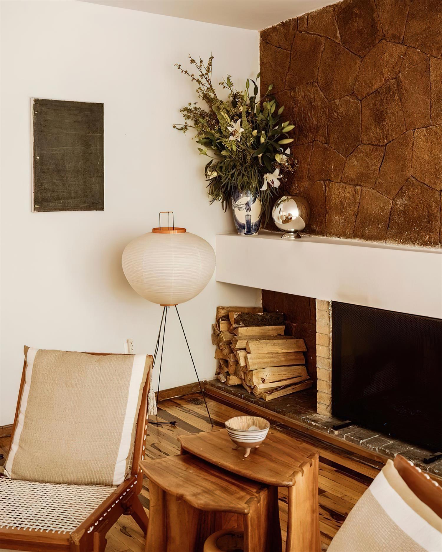 Akari 10A Floor Lamp