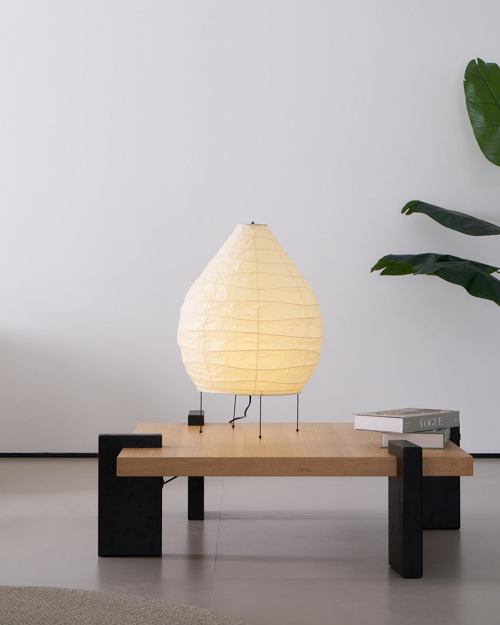 Akari 22N Table Lamp