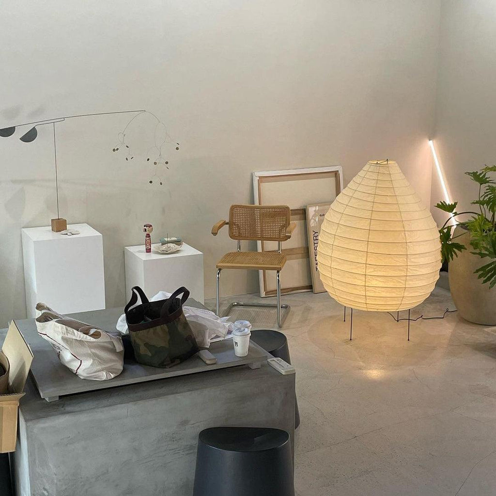 Akari 22N Table Lamp