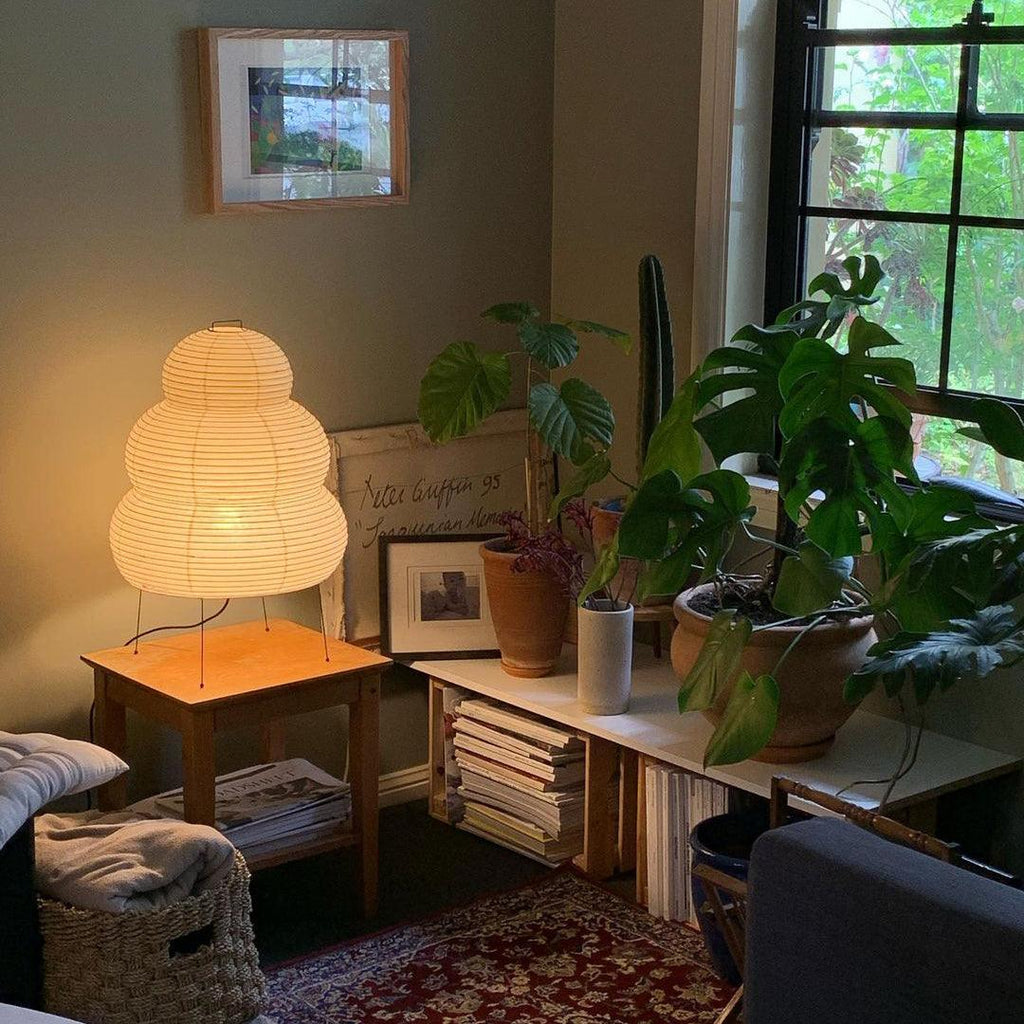 Akari 24N Table Lamp