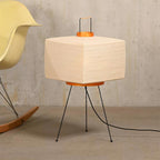 Akari 7A Table Lamp