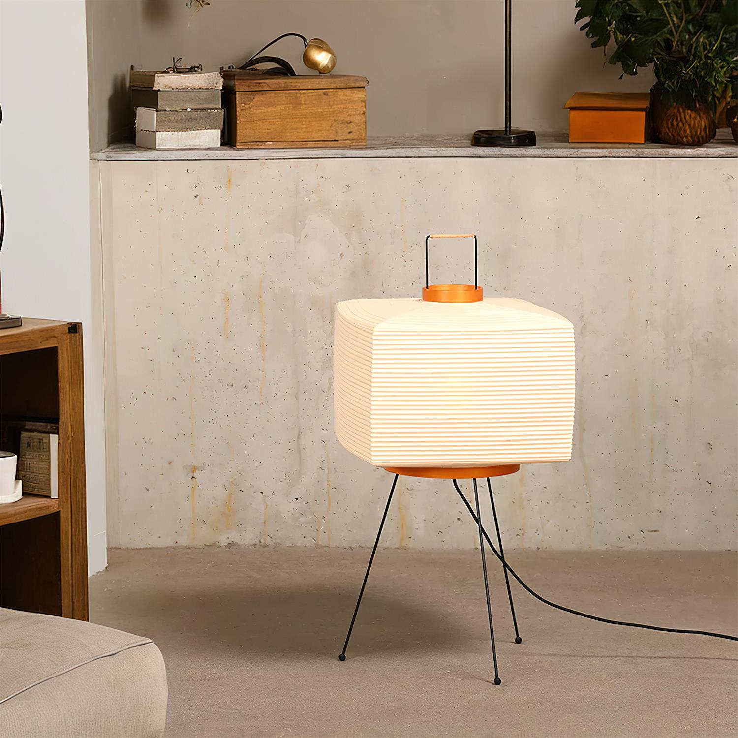 Akari 7A Table Lamp