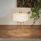 Akari 7A Table Lamp
