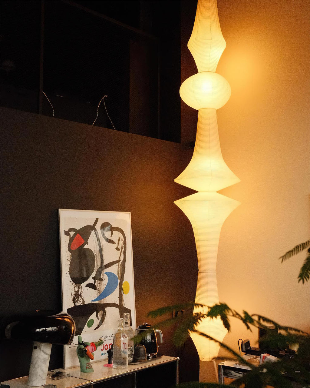 Akari E Pendant Lamp