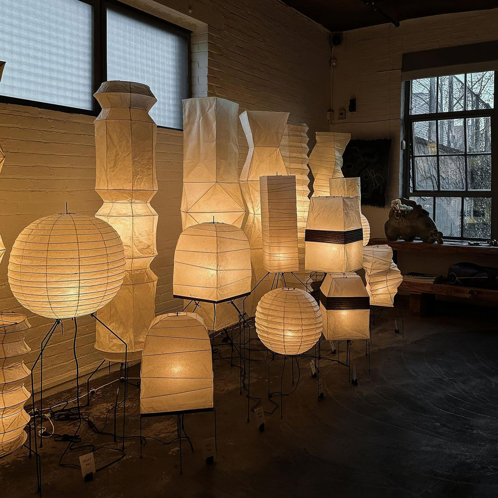 Akari UF4-L6 Floor Lamp 20.4″- 74″