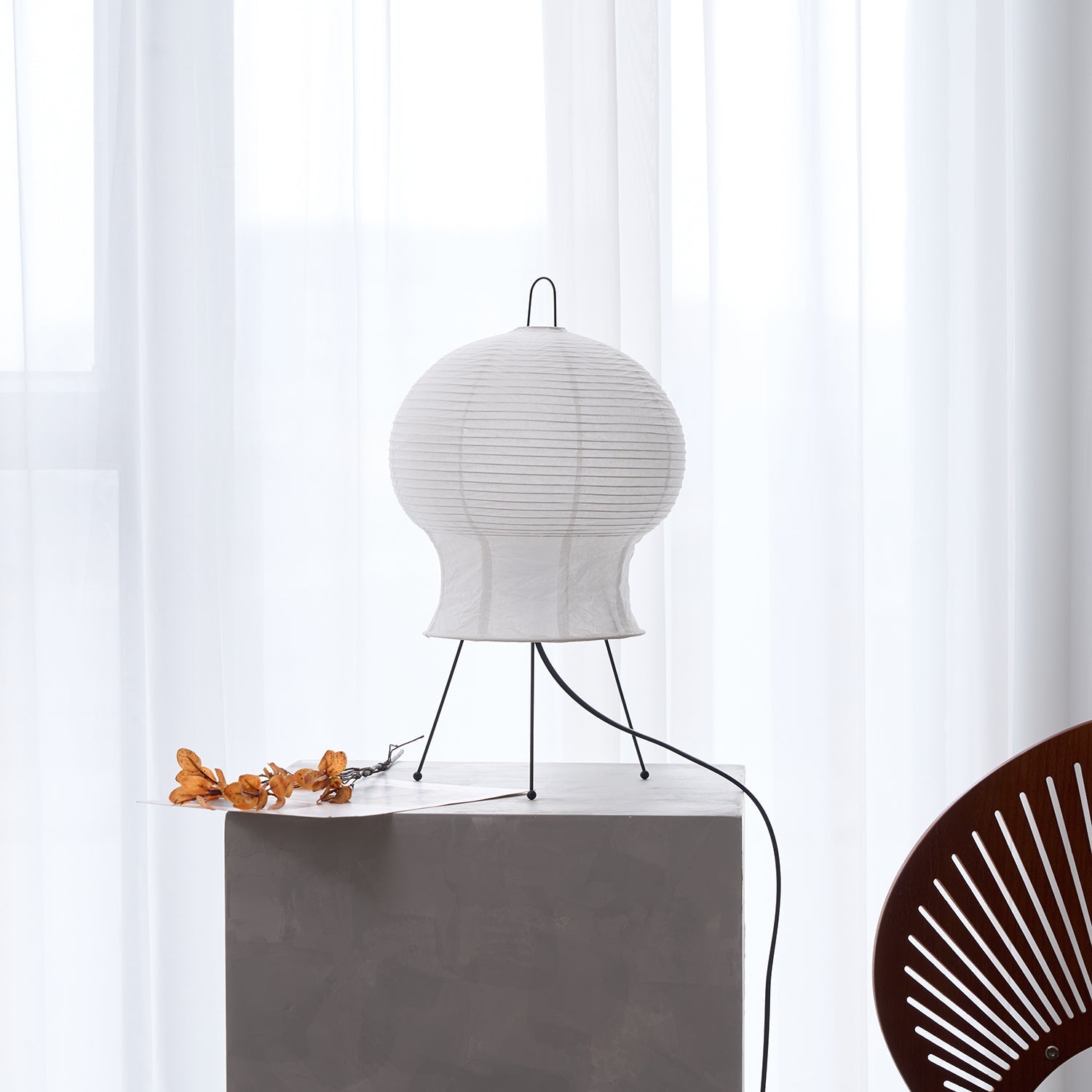 Asano Paper Table Lamp