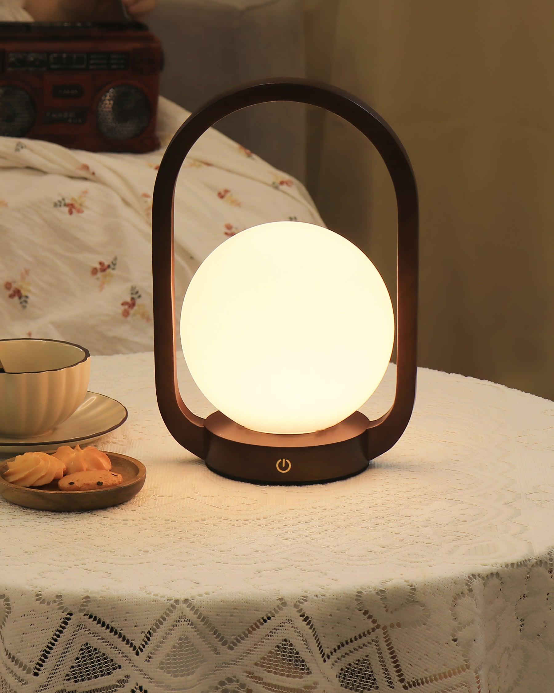 Tavellio Wooden Portable Table Lamp