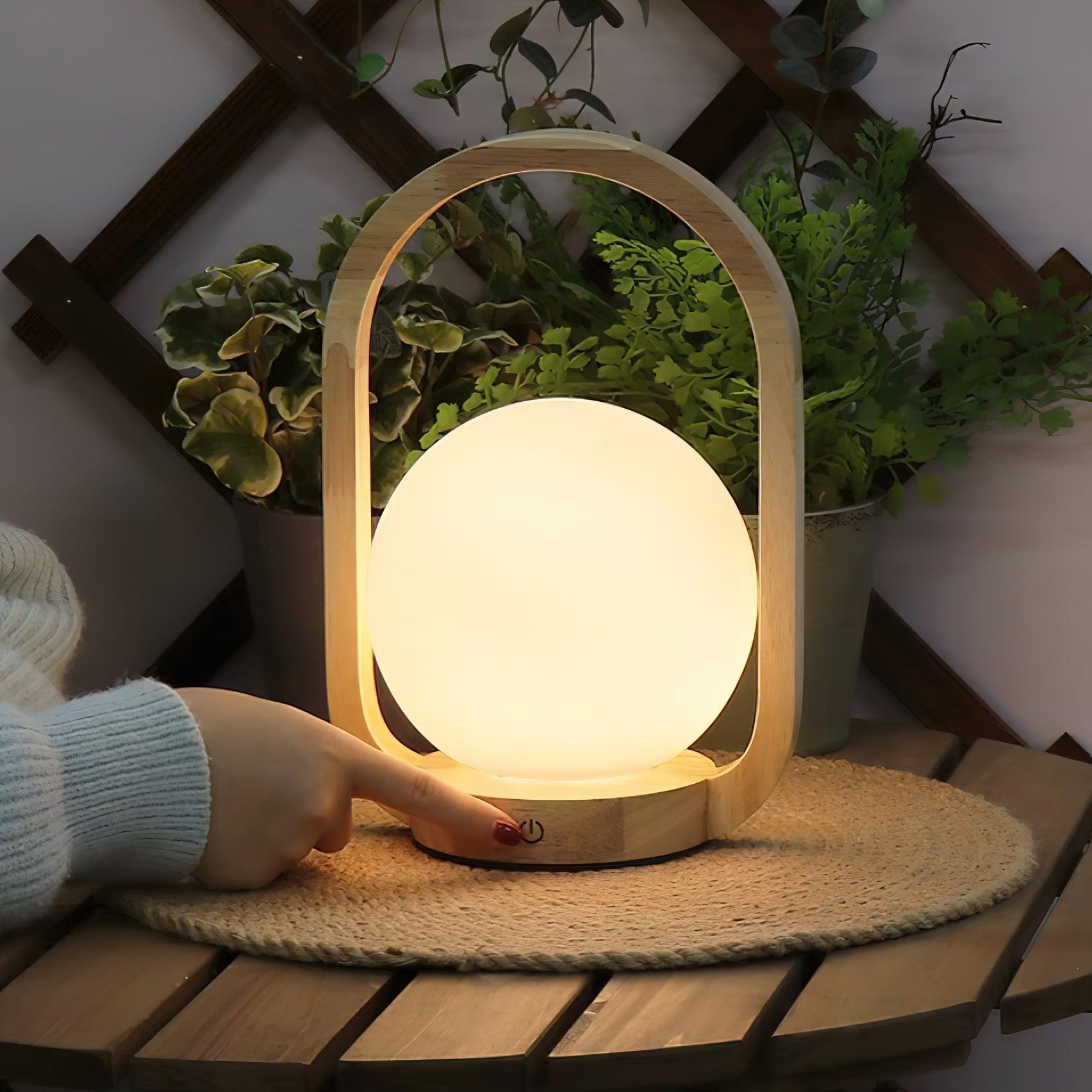 Tavellio Wooden Portable Table Lamp