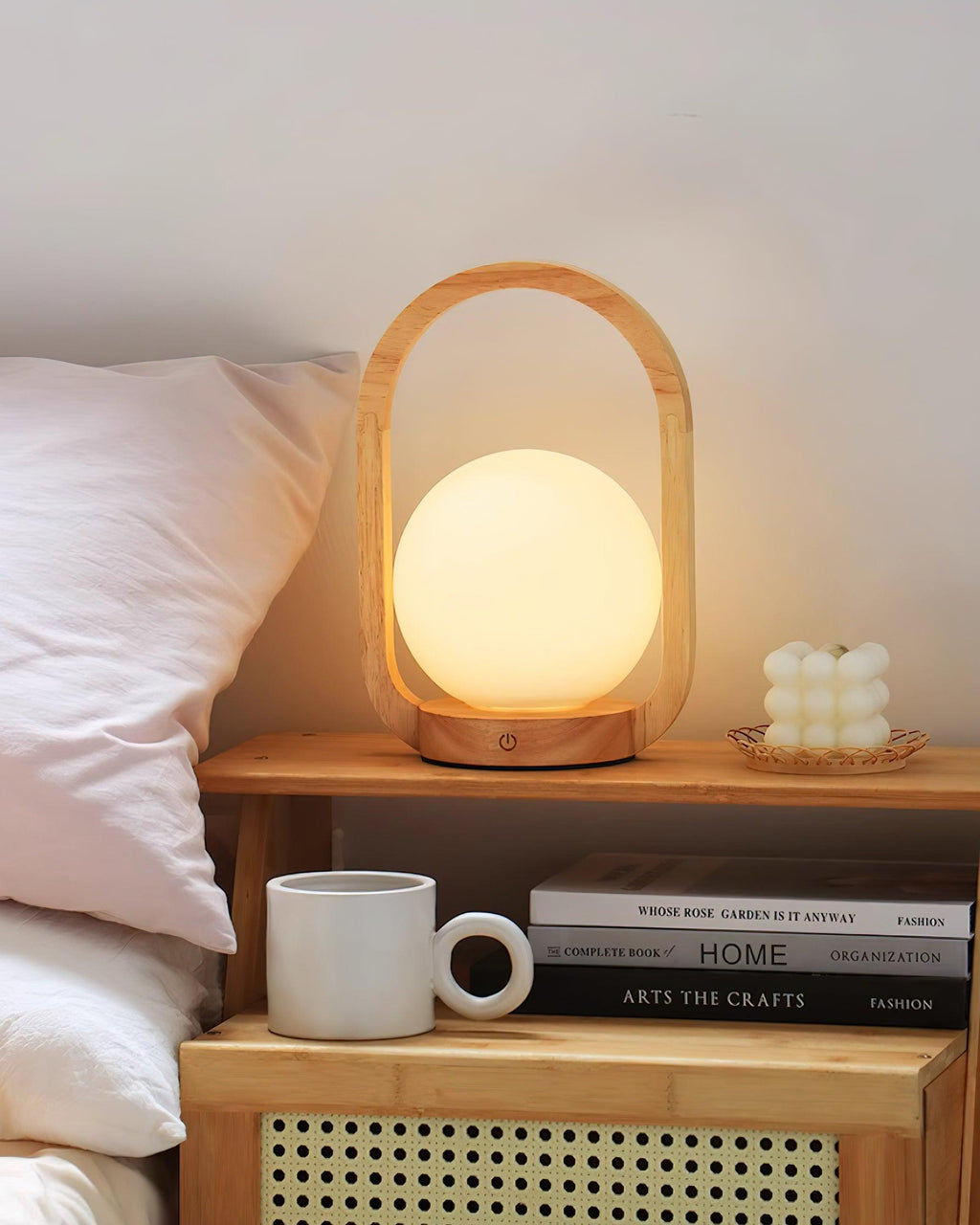 Tavellio Wooden Portable Table Lamp