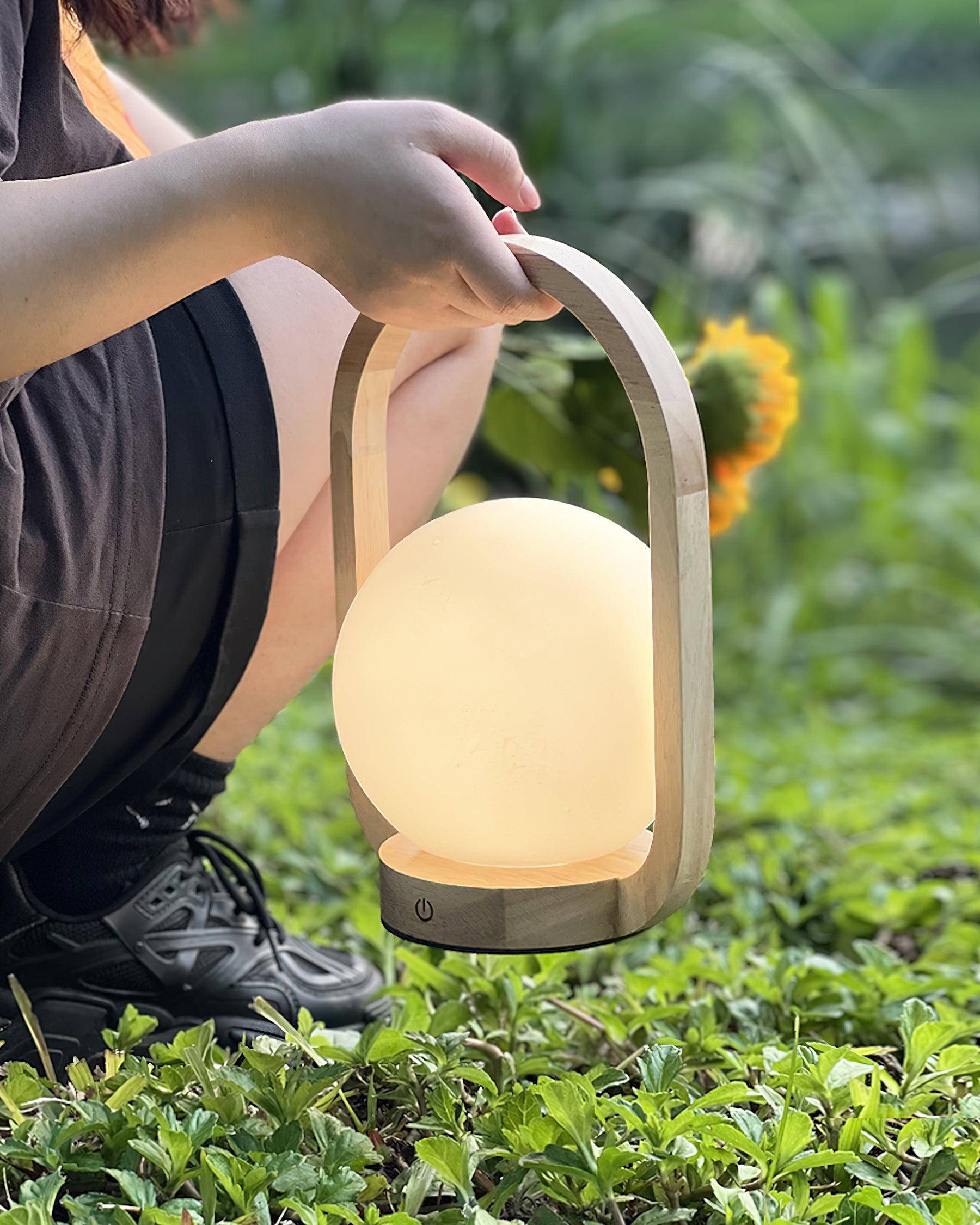 Tavellio Wooden Portable Table Lamp