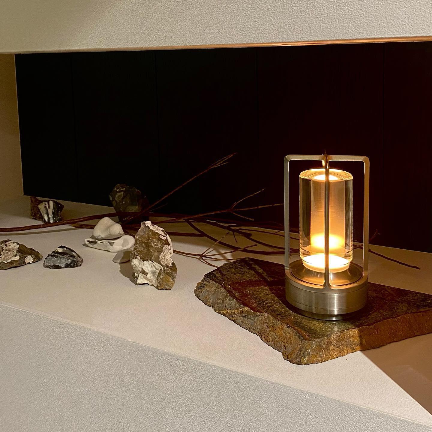 Aura Gleam Table Lamp (built-in battery)