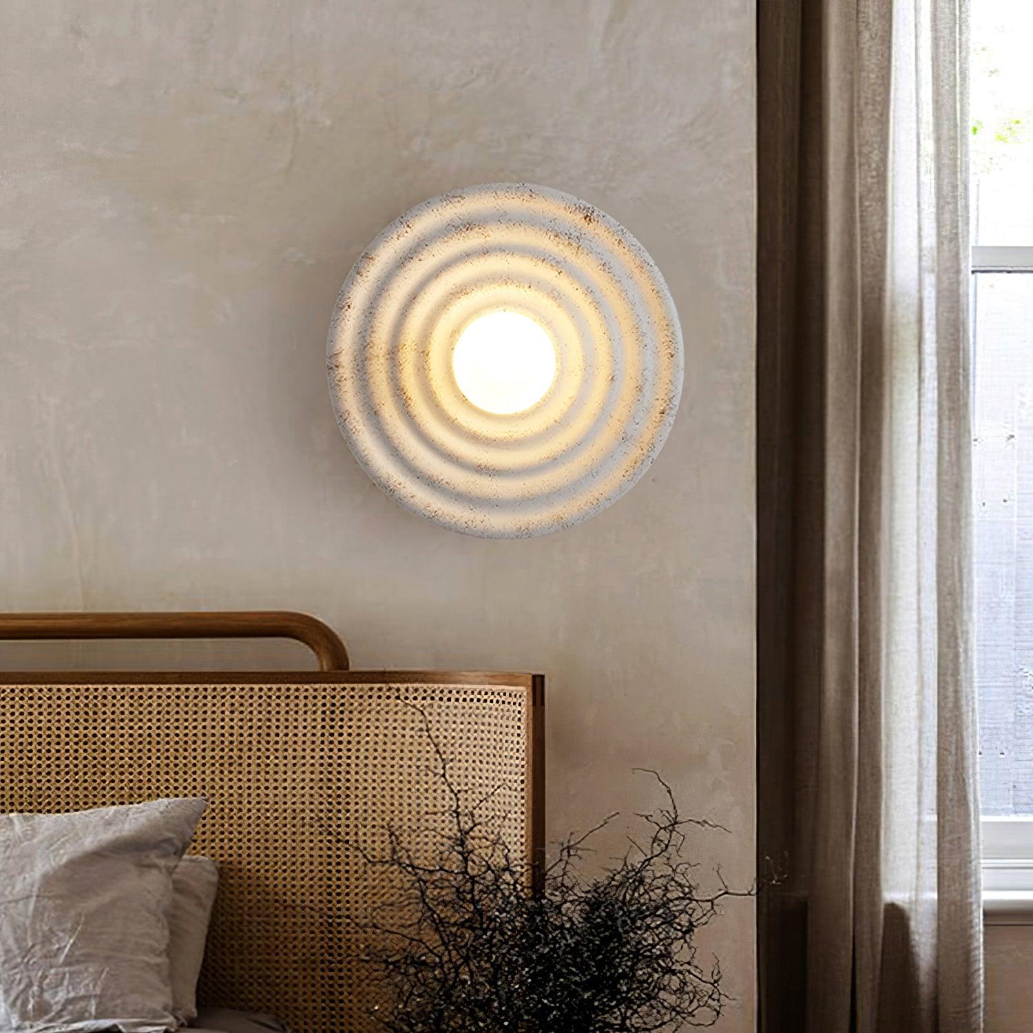 Aura Wall Lamp