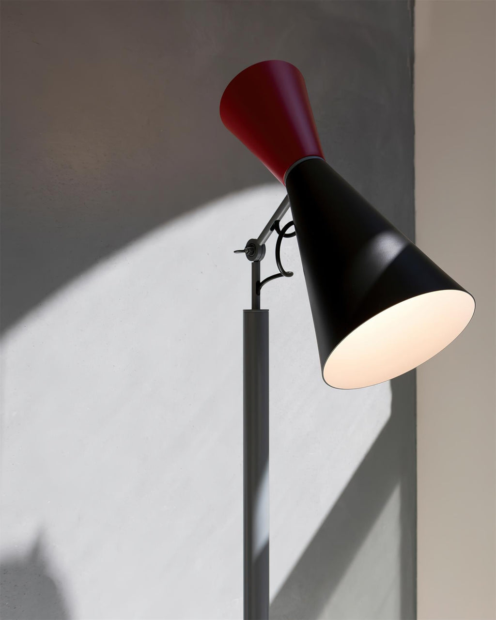 Bino Floor Lamp