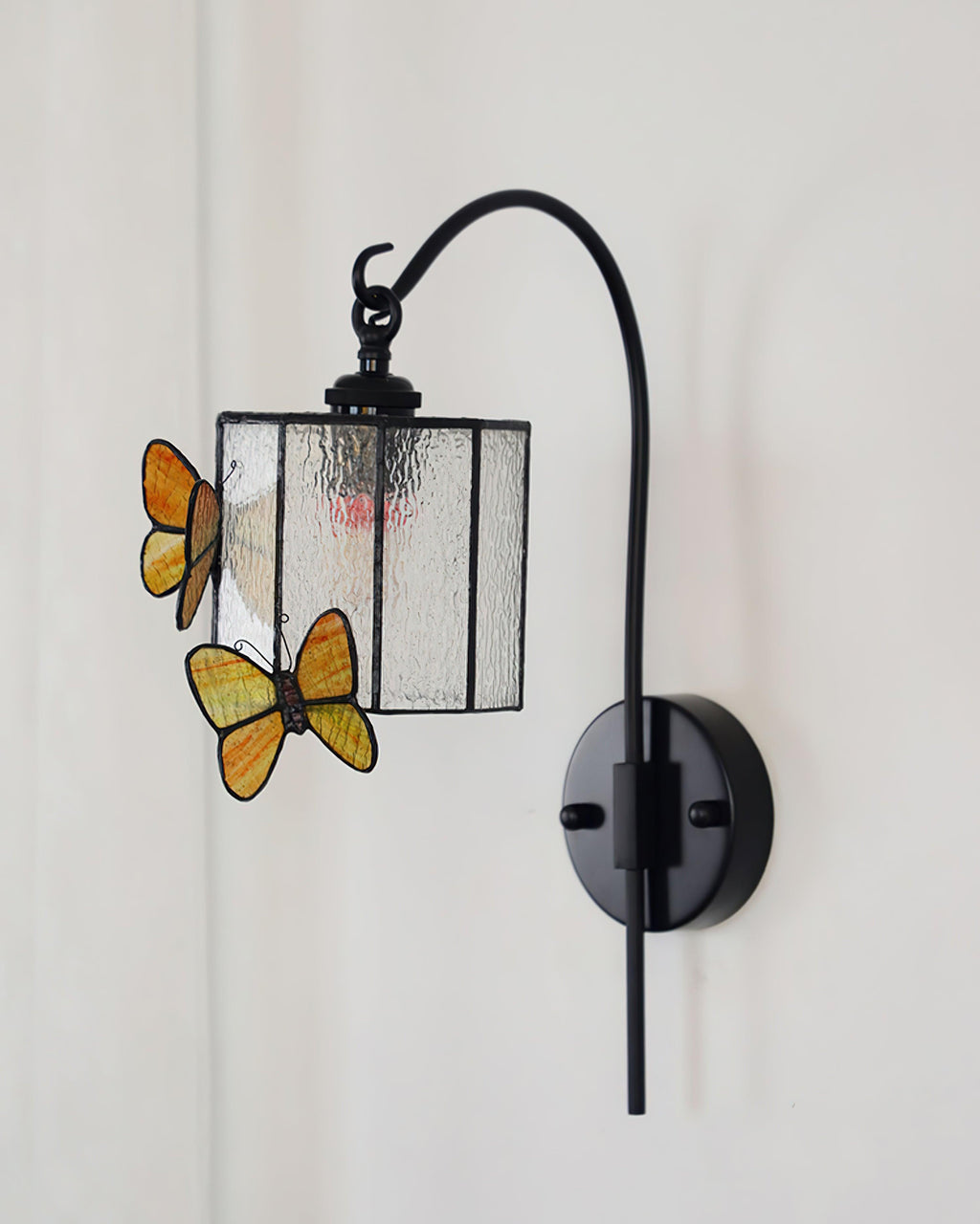 Briandy Tiffany Wall Lamp