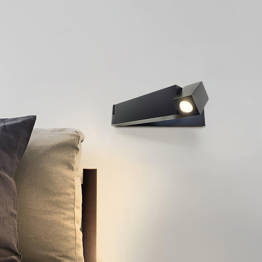 Brink LED Wall Light