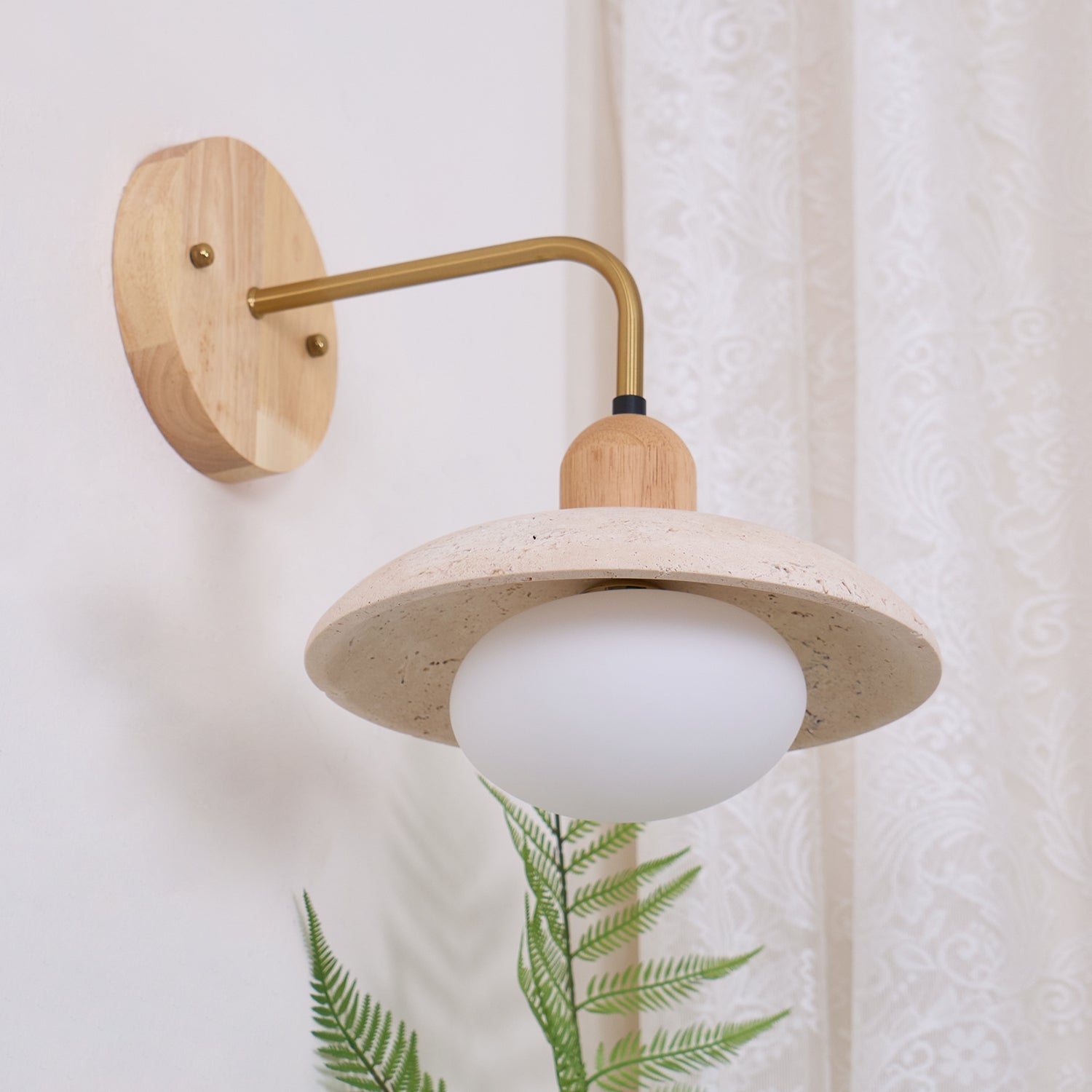 Carolia Wall Lamp