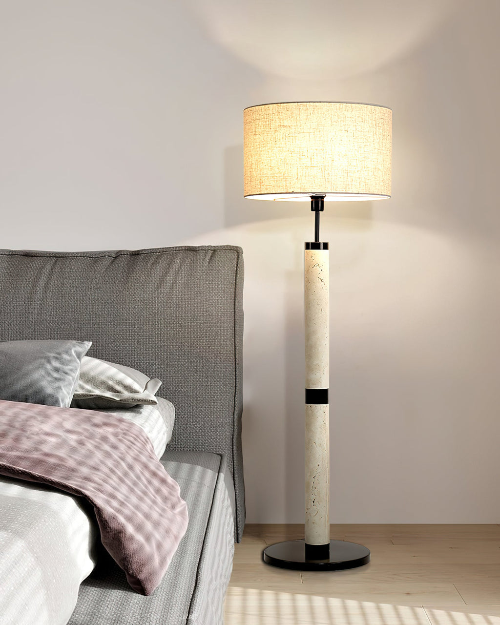 Castoro Floor Lamp