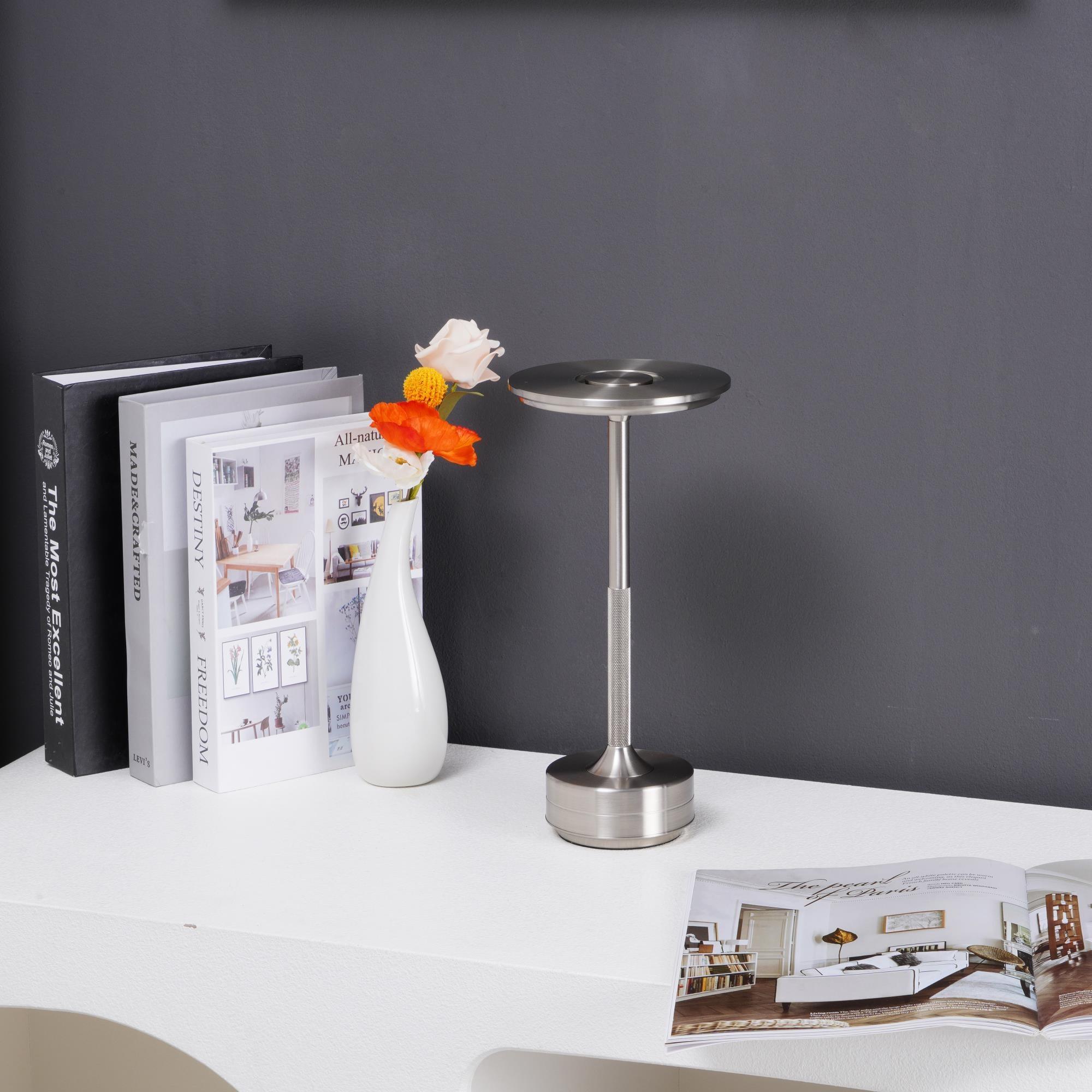 Cordless LED Table Lamp