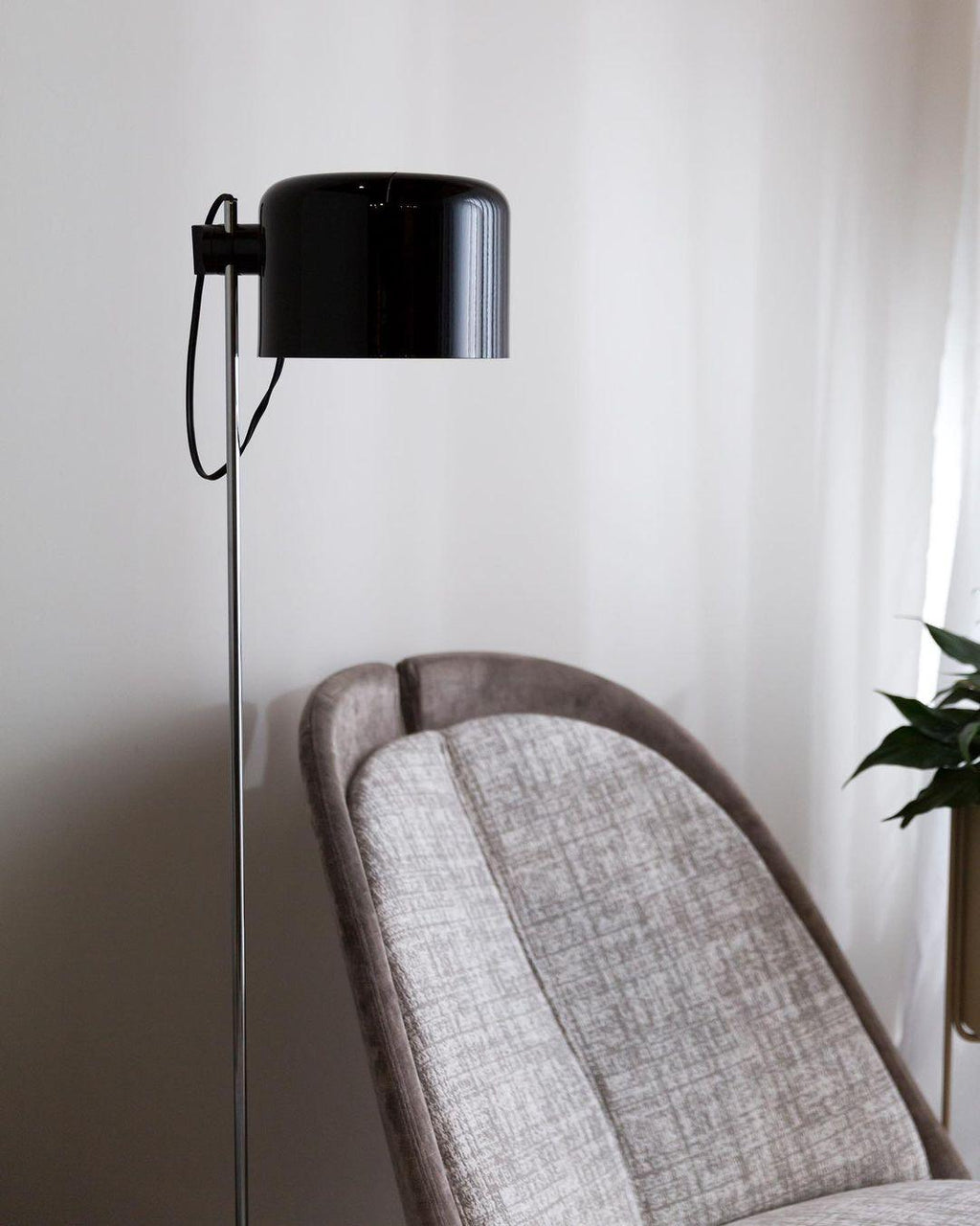 Coupé Floor Lamp