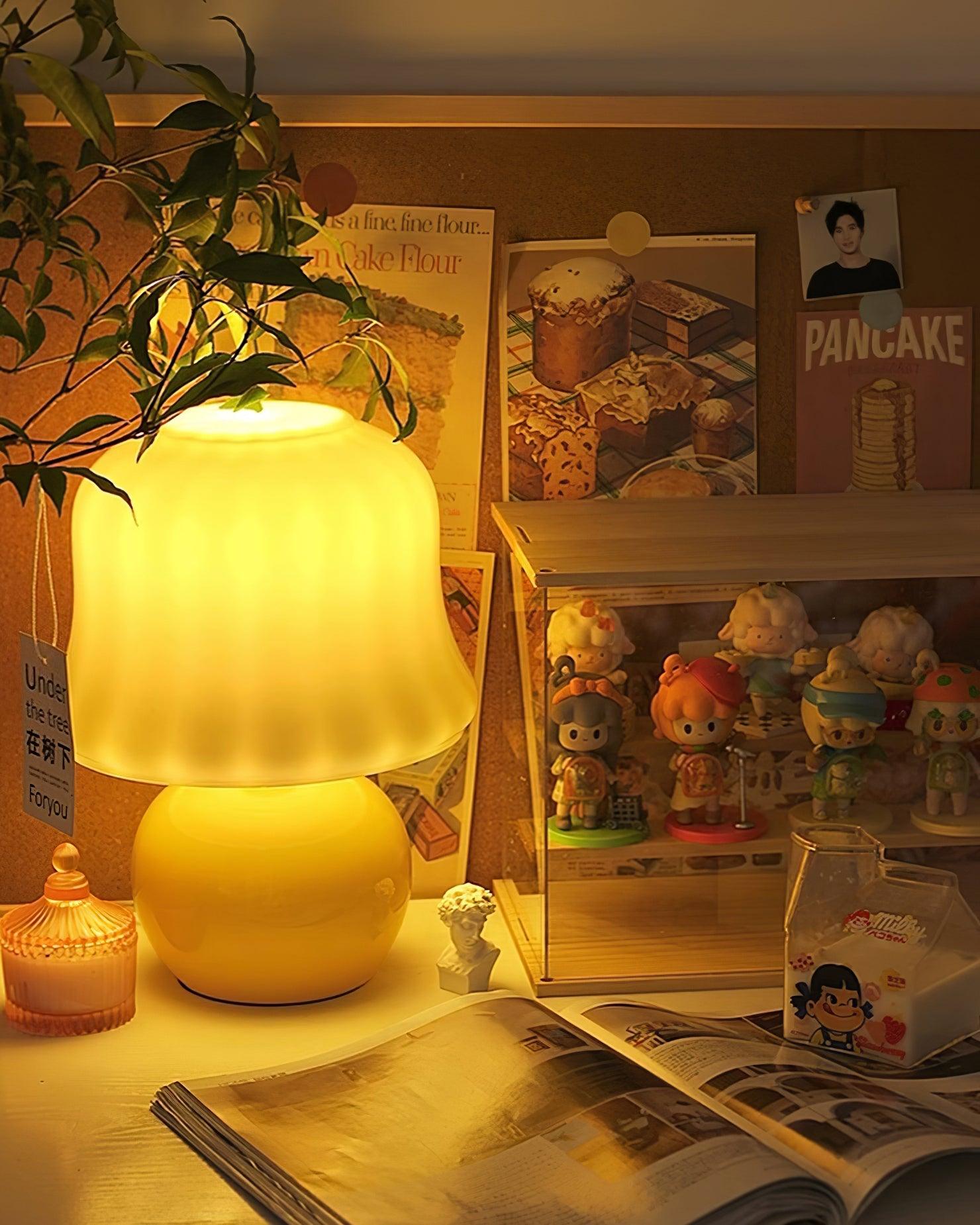 Cream Mushroom Table Lamp