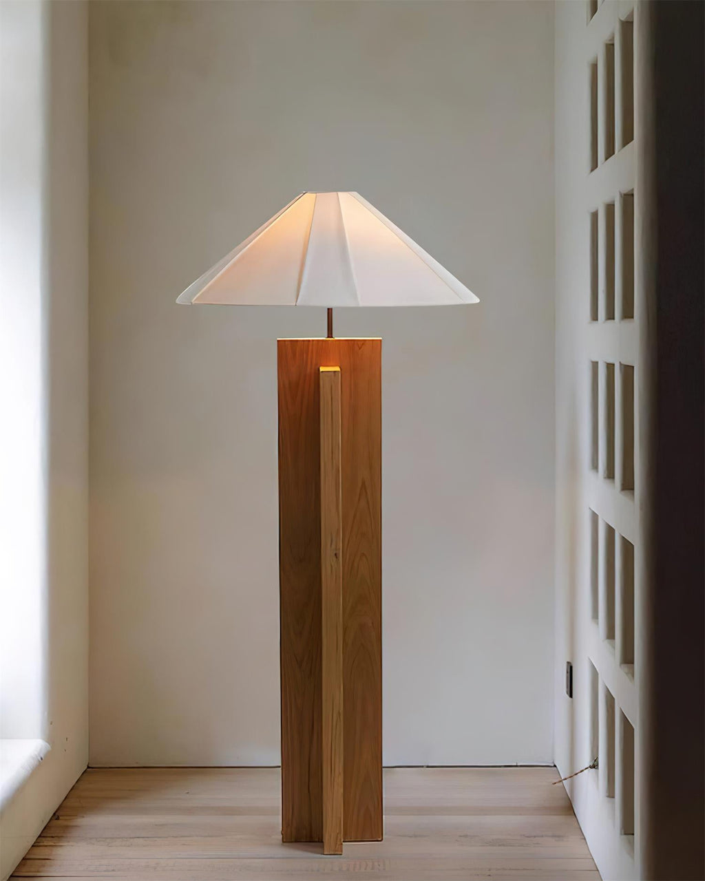 Crossbase Wooden Floor Lamp