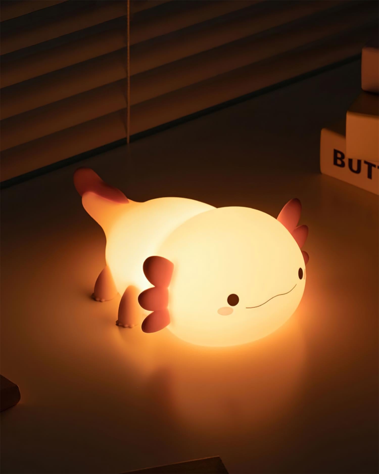 Cute Newt Small Night Light