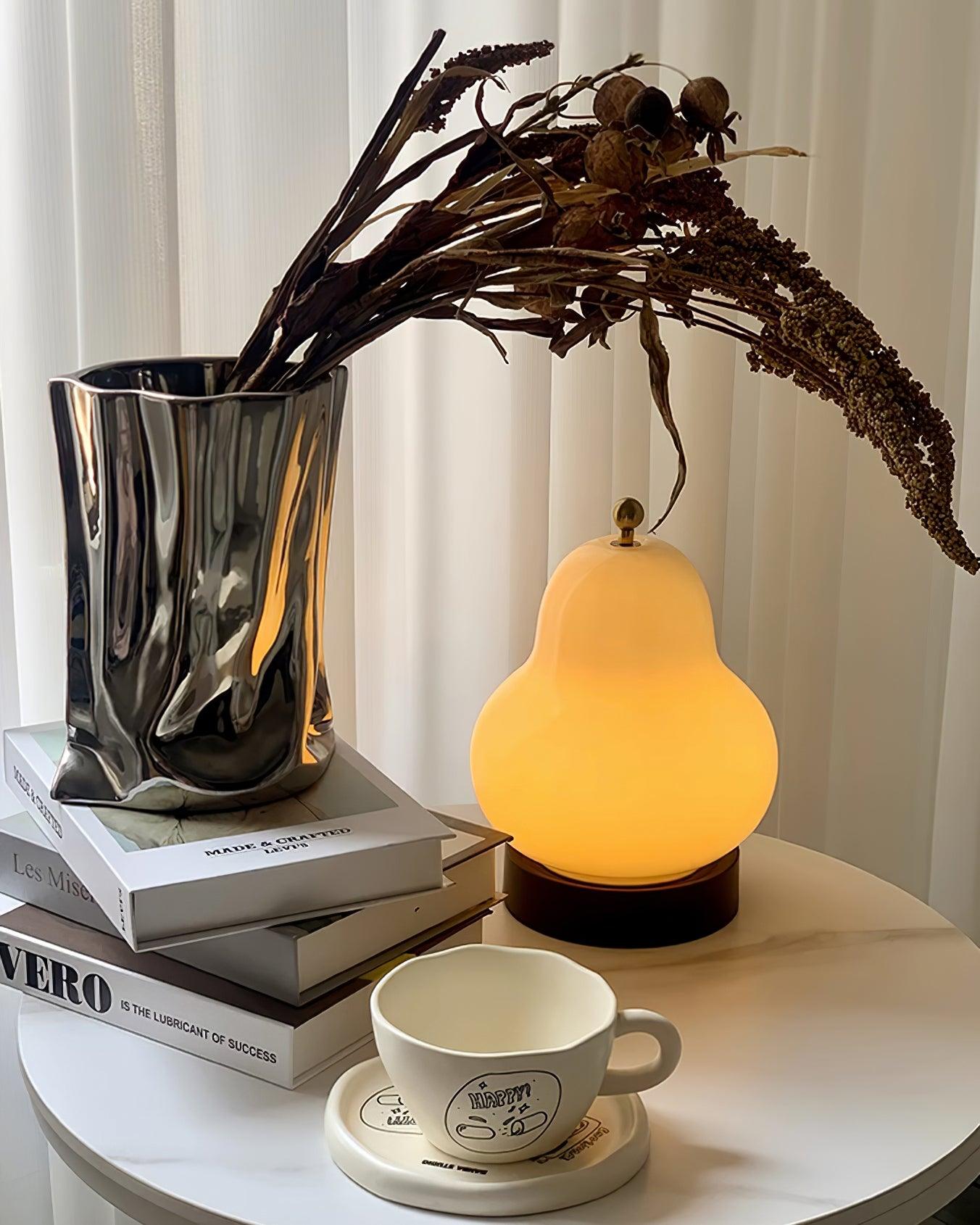 Cute Pear Table Lamp  (built-in battery)