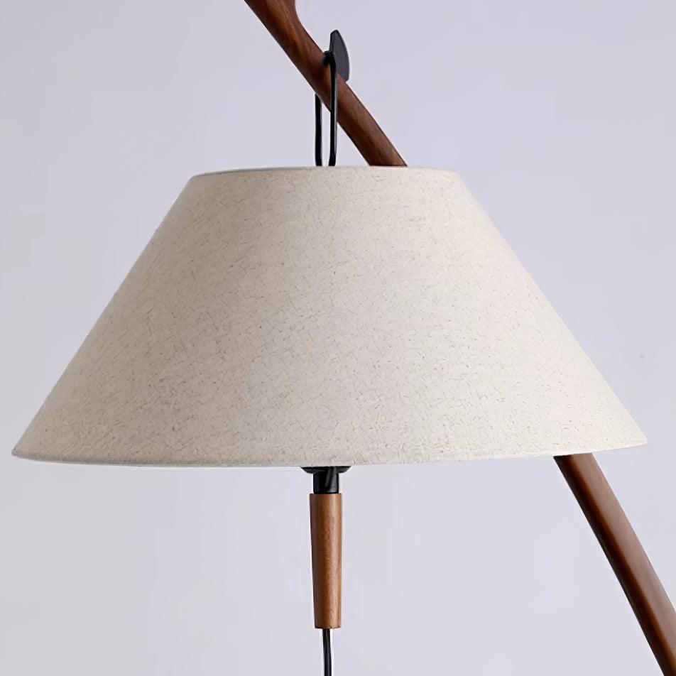 Dornstab Floor Lamp
