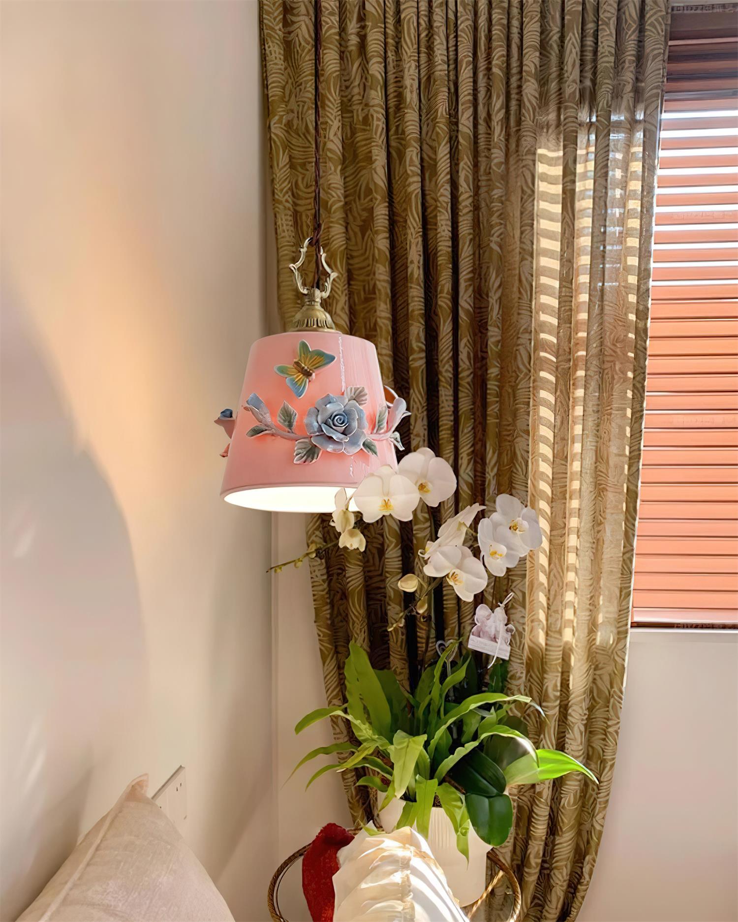 Eden Petal Pendant Lamp