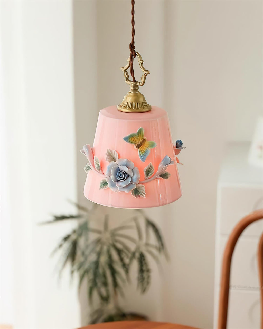Eden Petal Pendant Lamp
