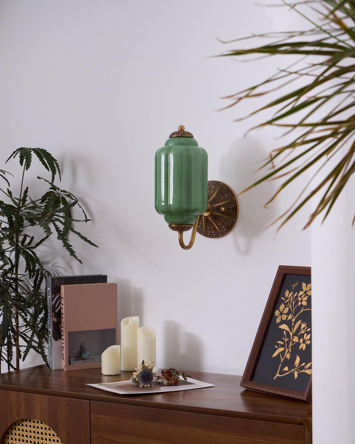 Eloise Glass Wall Lamp