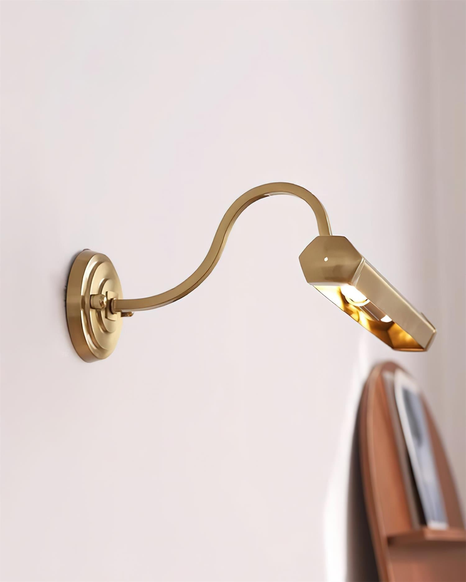 Elowen Wall Lamp