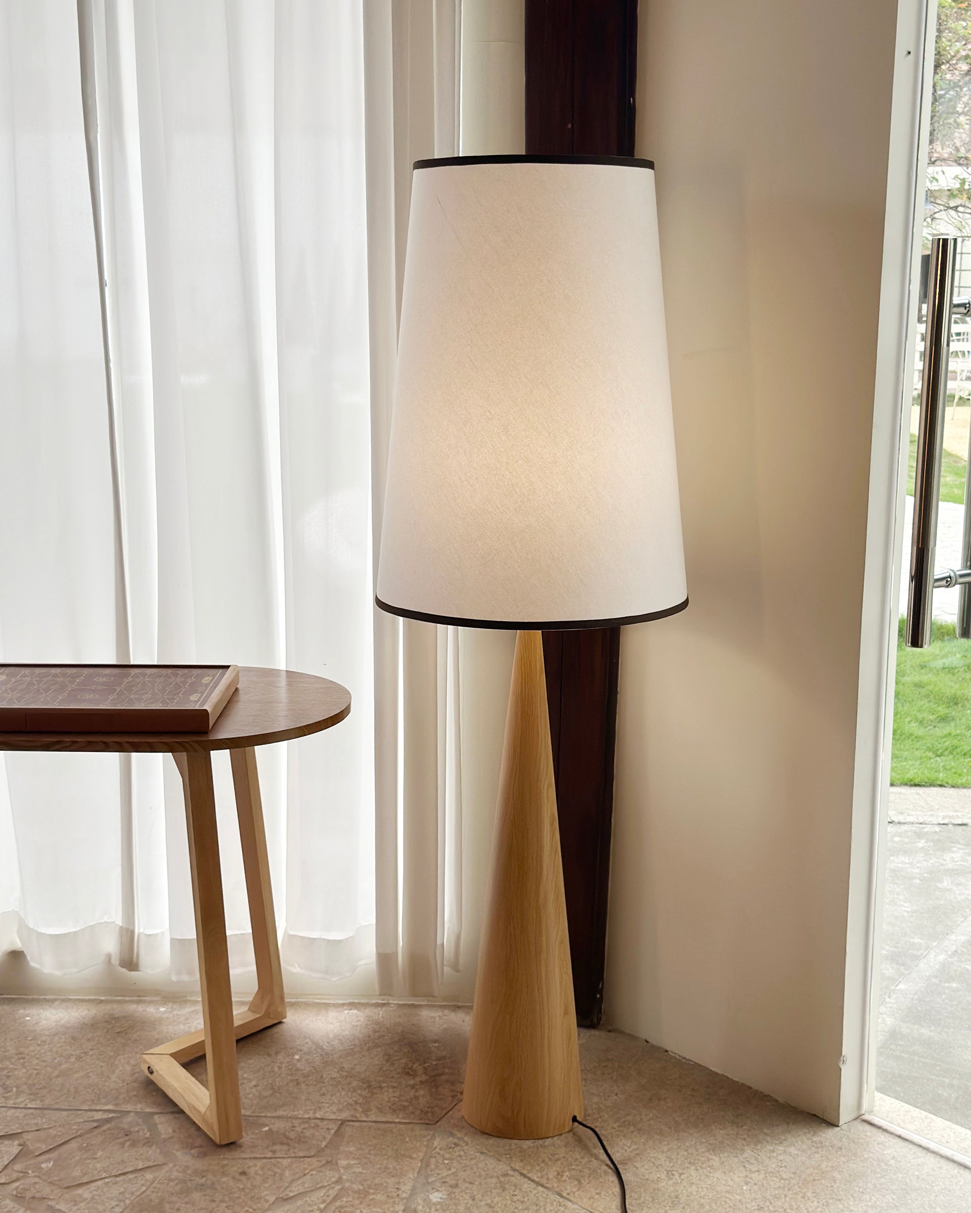 Ernest Floor Lamp