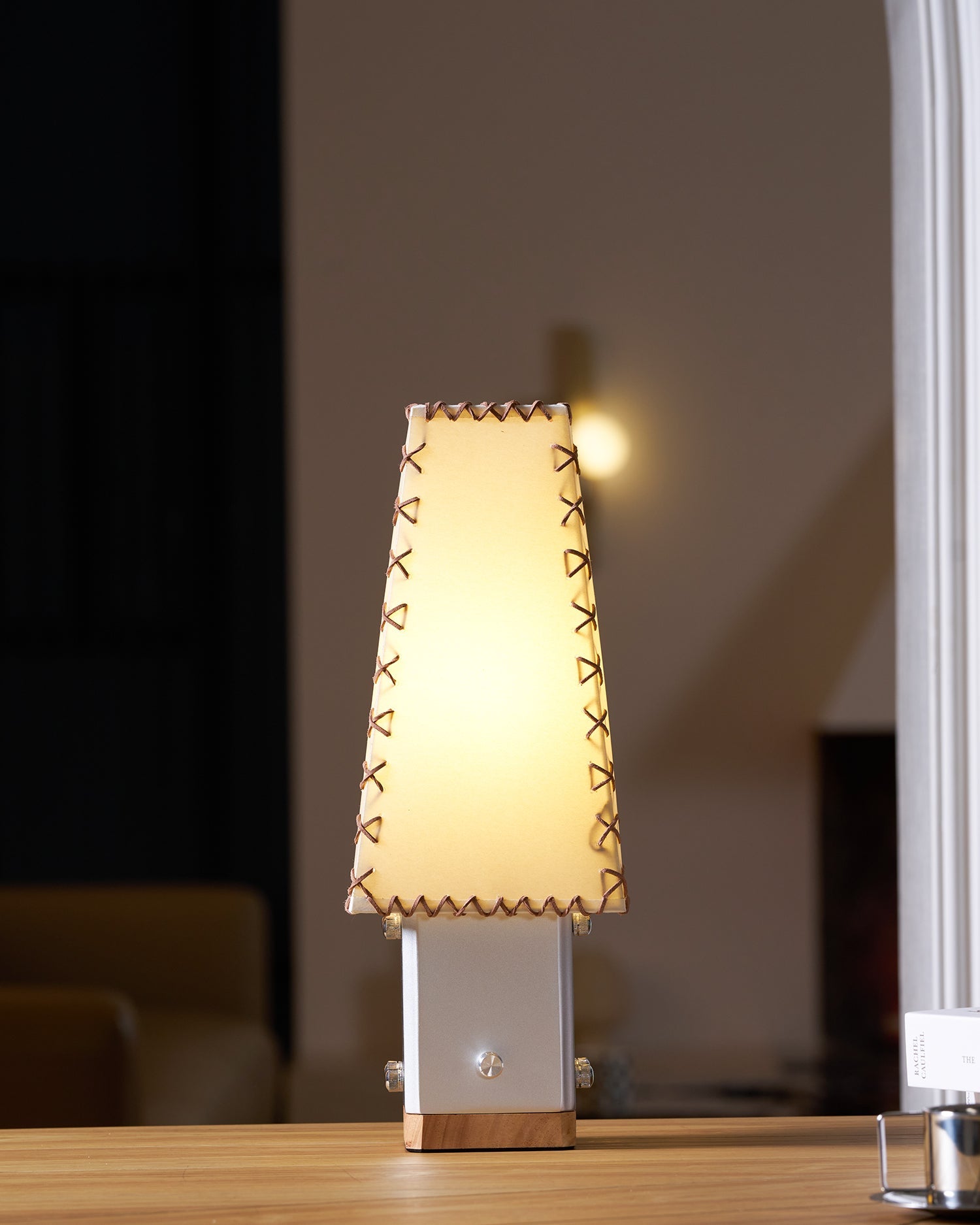 Estela Table Lamp