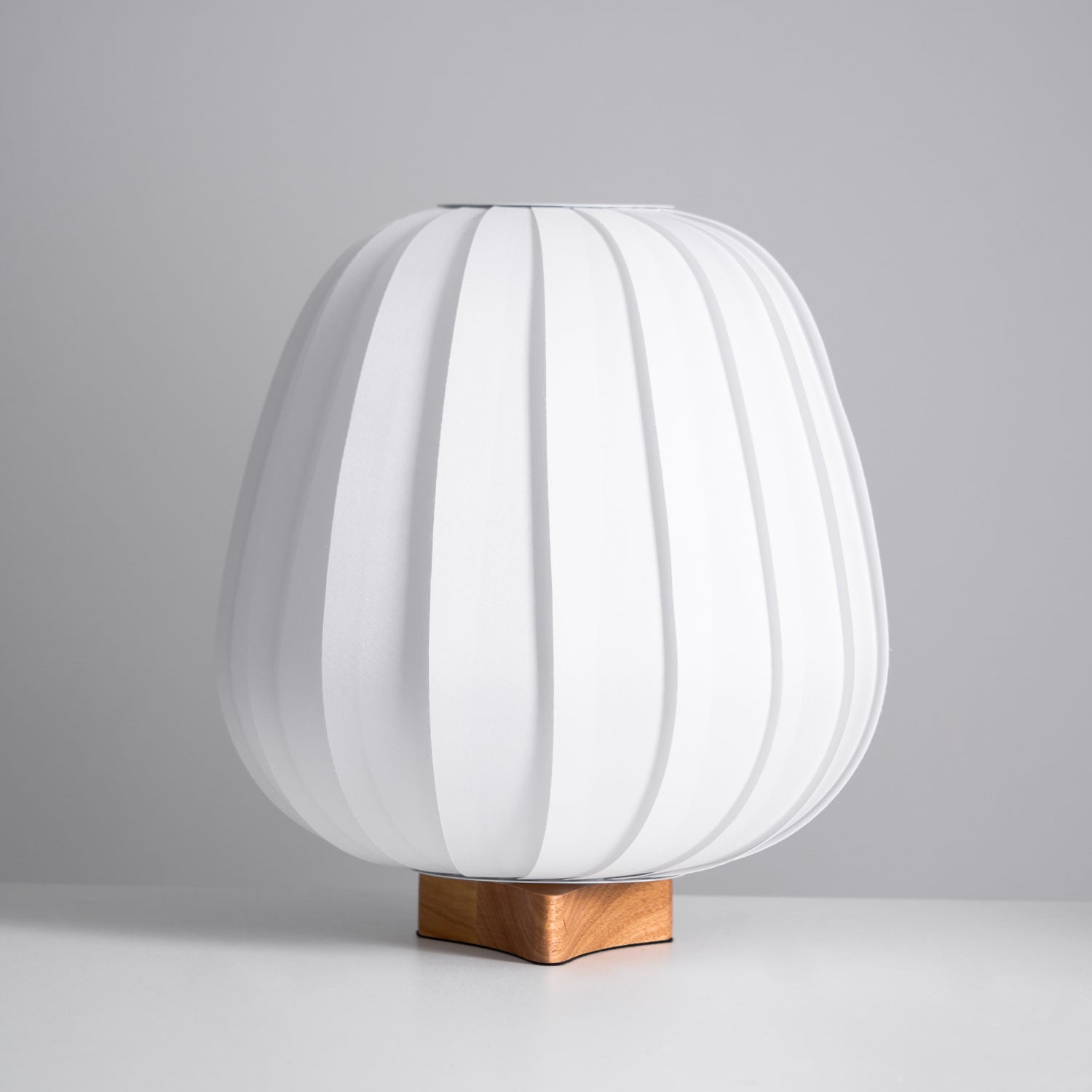 Fabric Minimalist Table Lamp