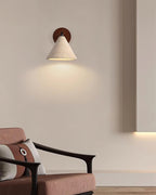 Finley Wall Lamp