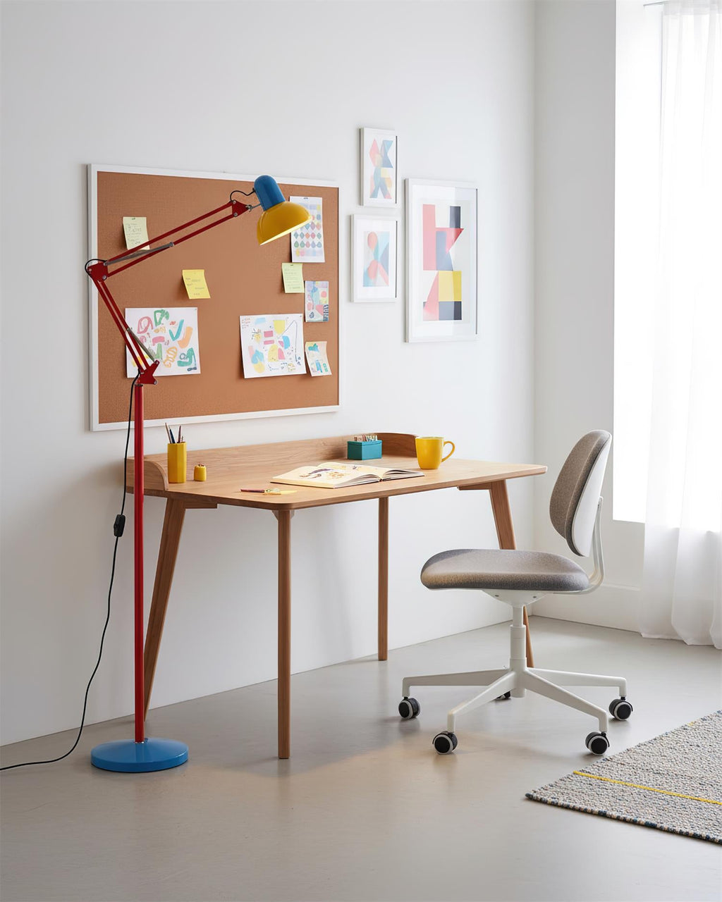 Flexo Memphis Floor Lamp