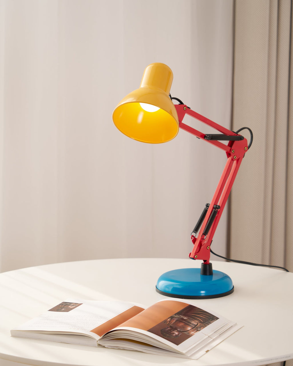 Flexo Memphis Table Lamp
