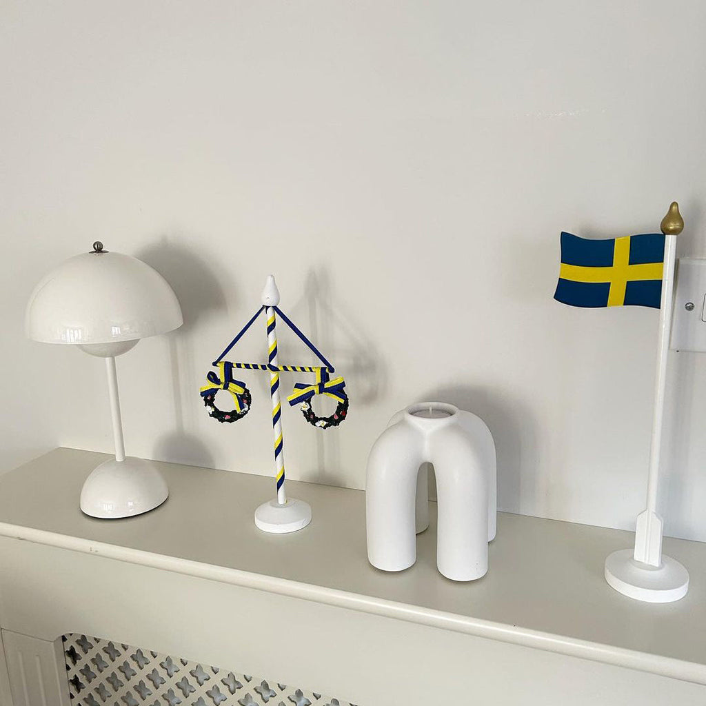 Rechargeable LED Small Desk Lamp