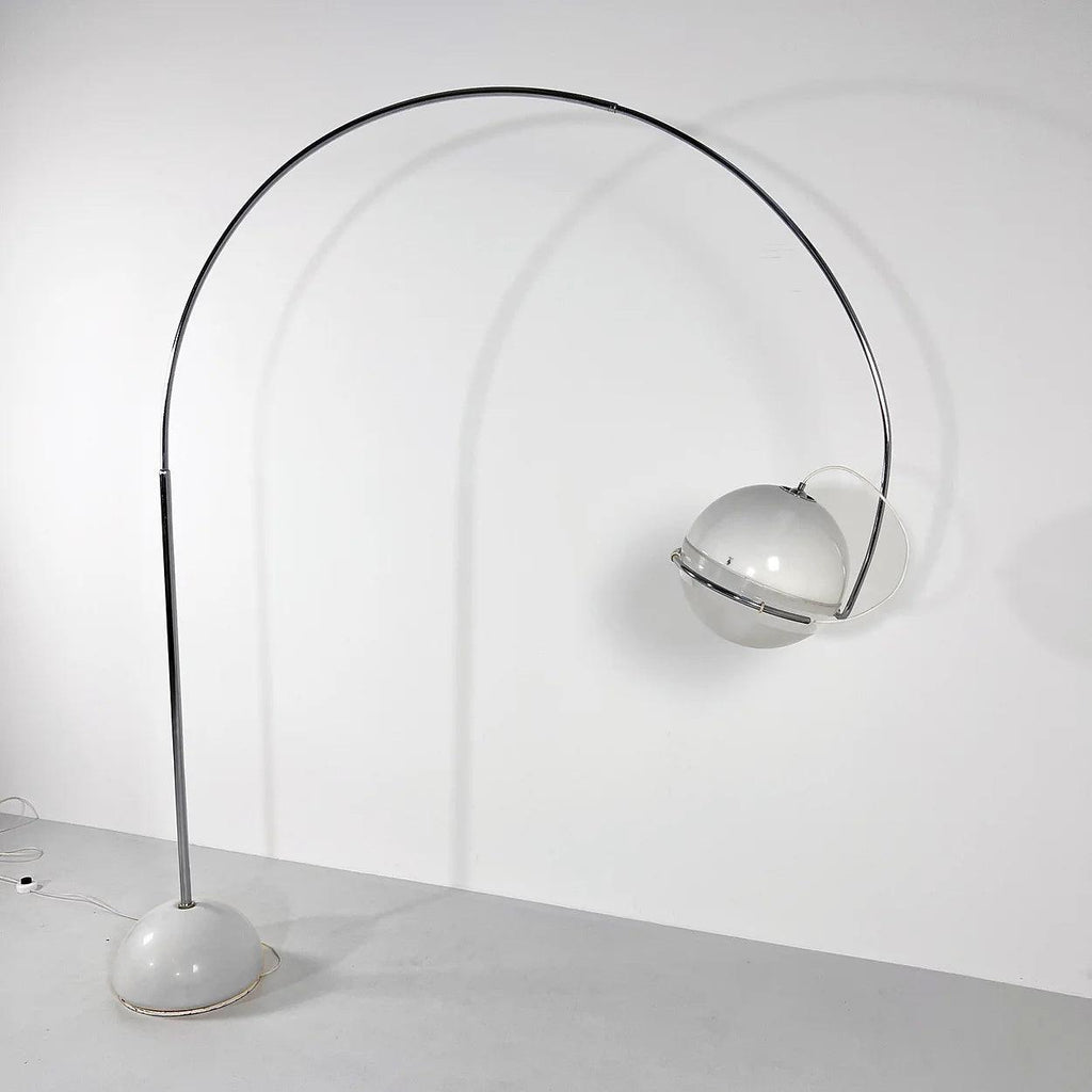 Focus Arc Floor Lamp