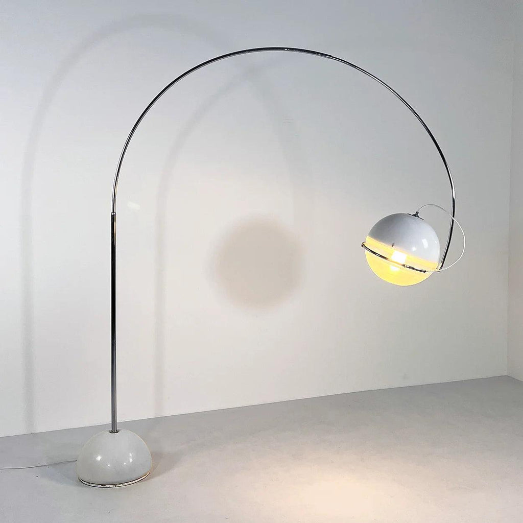 Focus Arc Floor Lamp