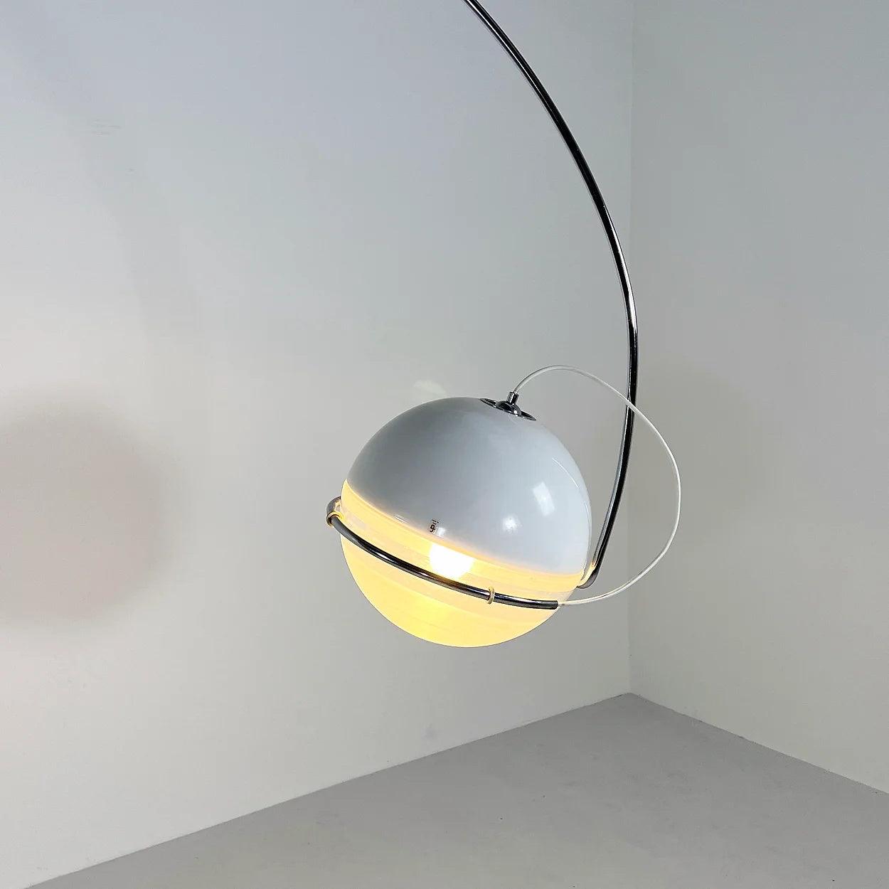 Focus Arc Floor Lamp
