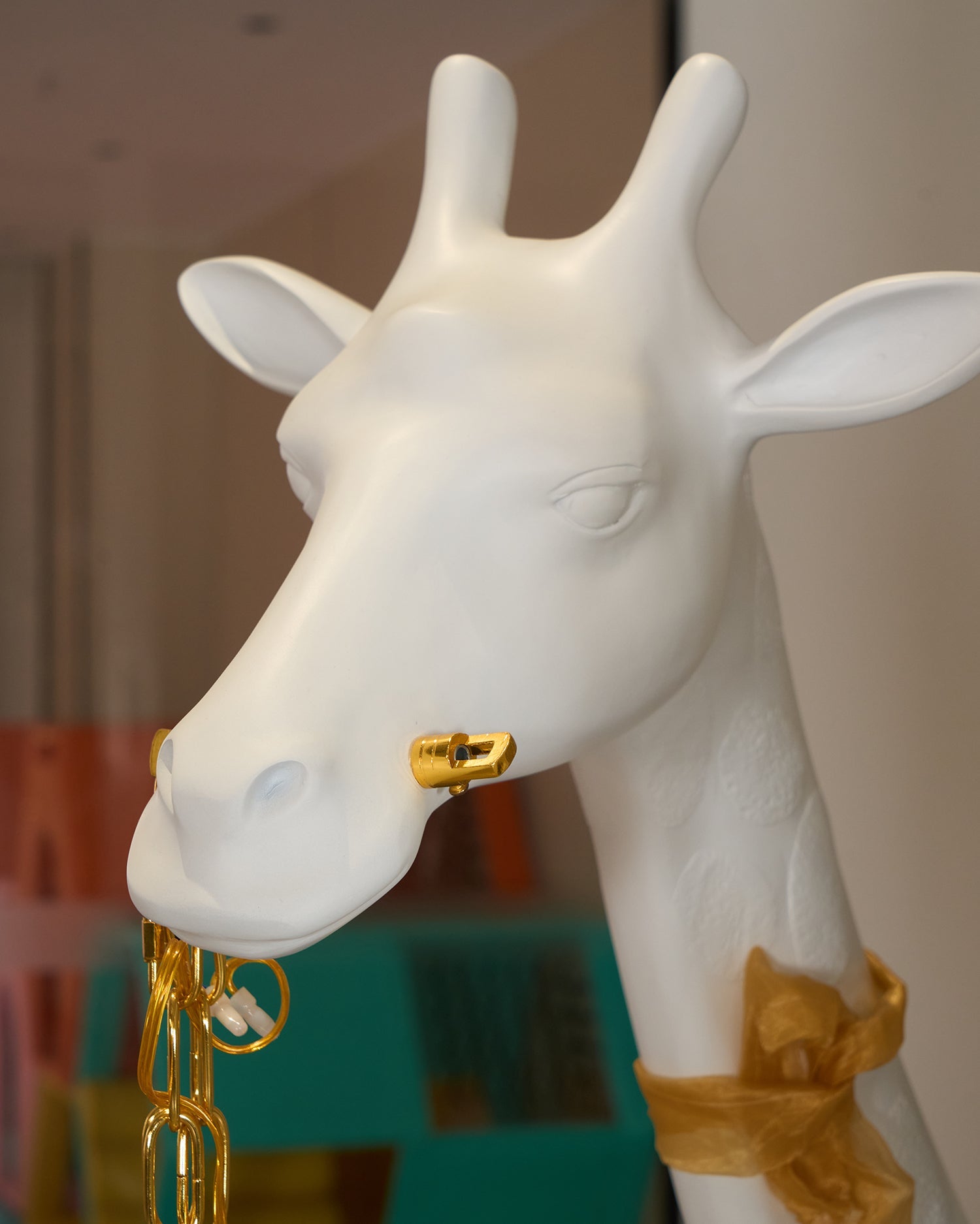 Giraffe Sculpture Floor Lamp