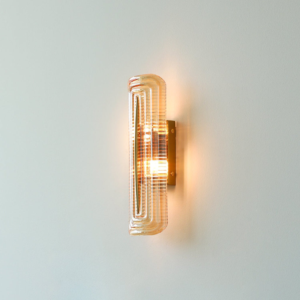 Glacium Wall Lamp