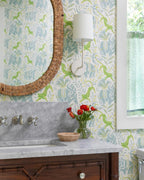 Go Lightly Wall Lamp