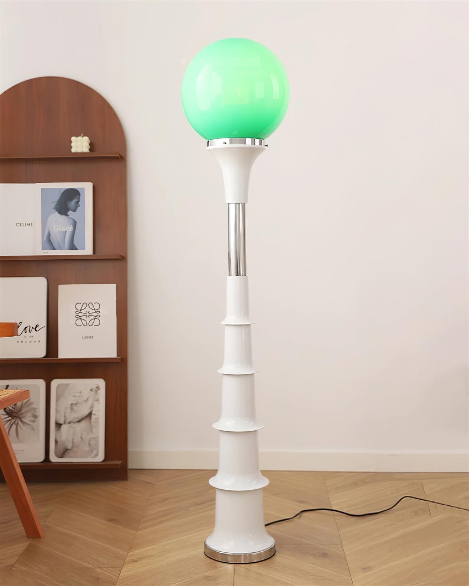 Grande Floor Lamp